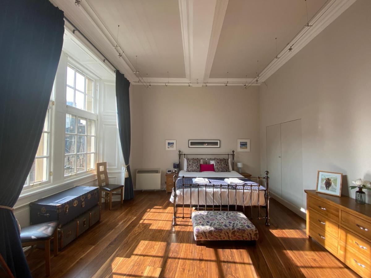 Royal Mile Mansions By Edinburgh City Apartments Bagian luar foto